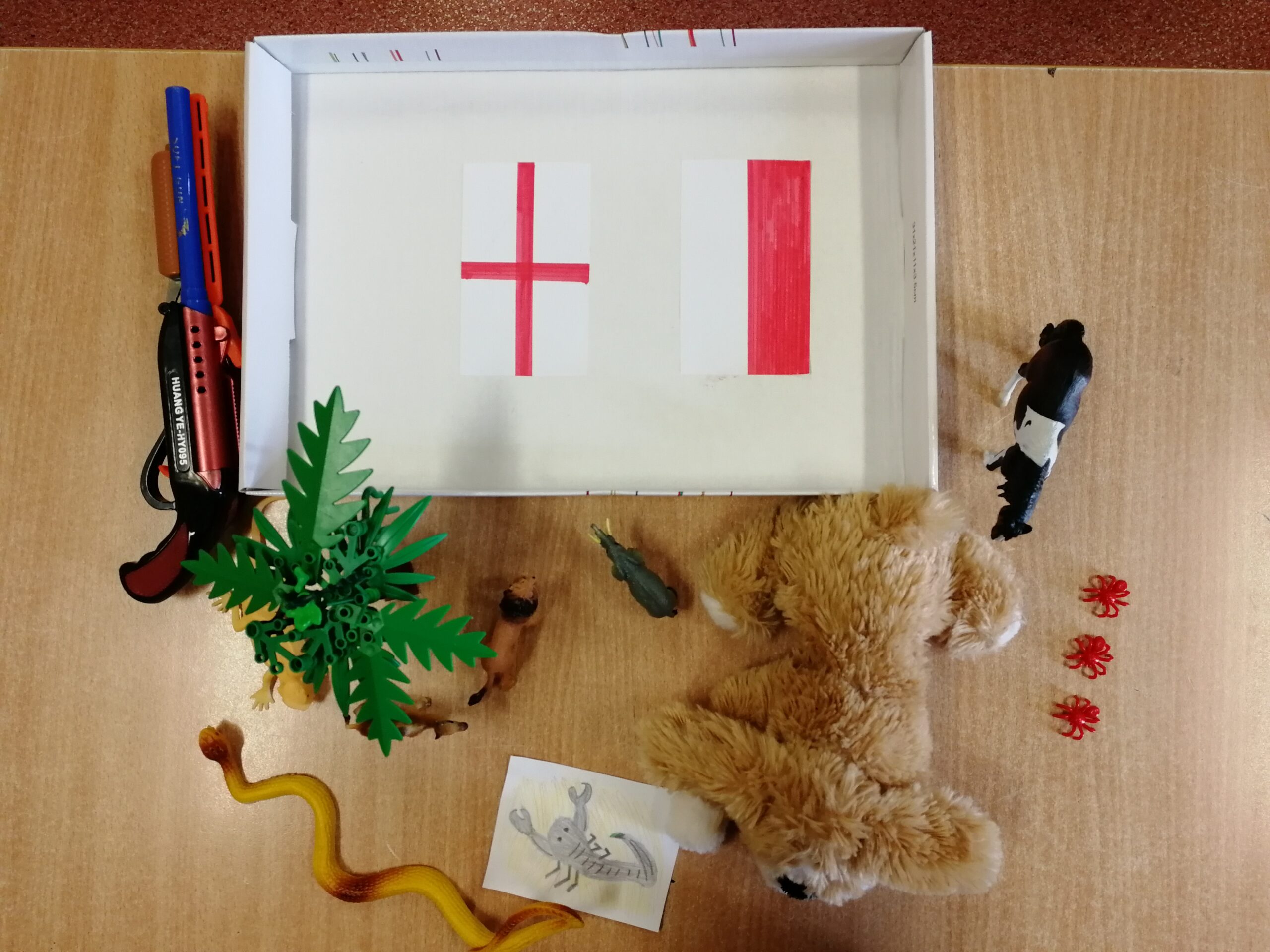 Lektura w pudełku- prace uczniów klasy 5b