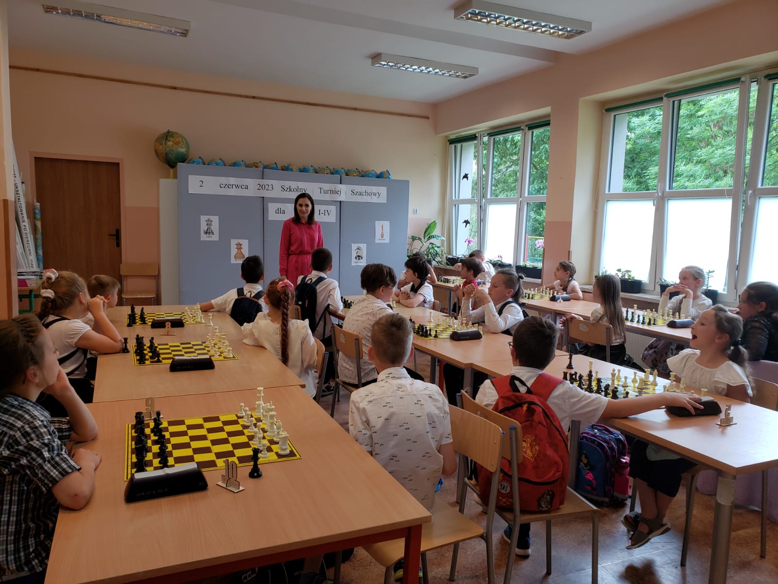 Fotorelacja ze Szkolnego Turnieju Szachowego.