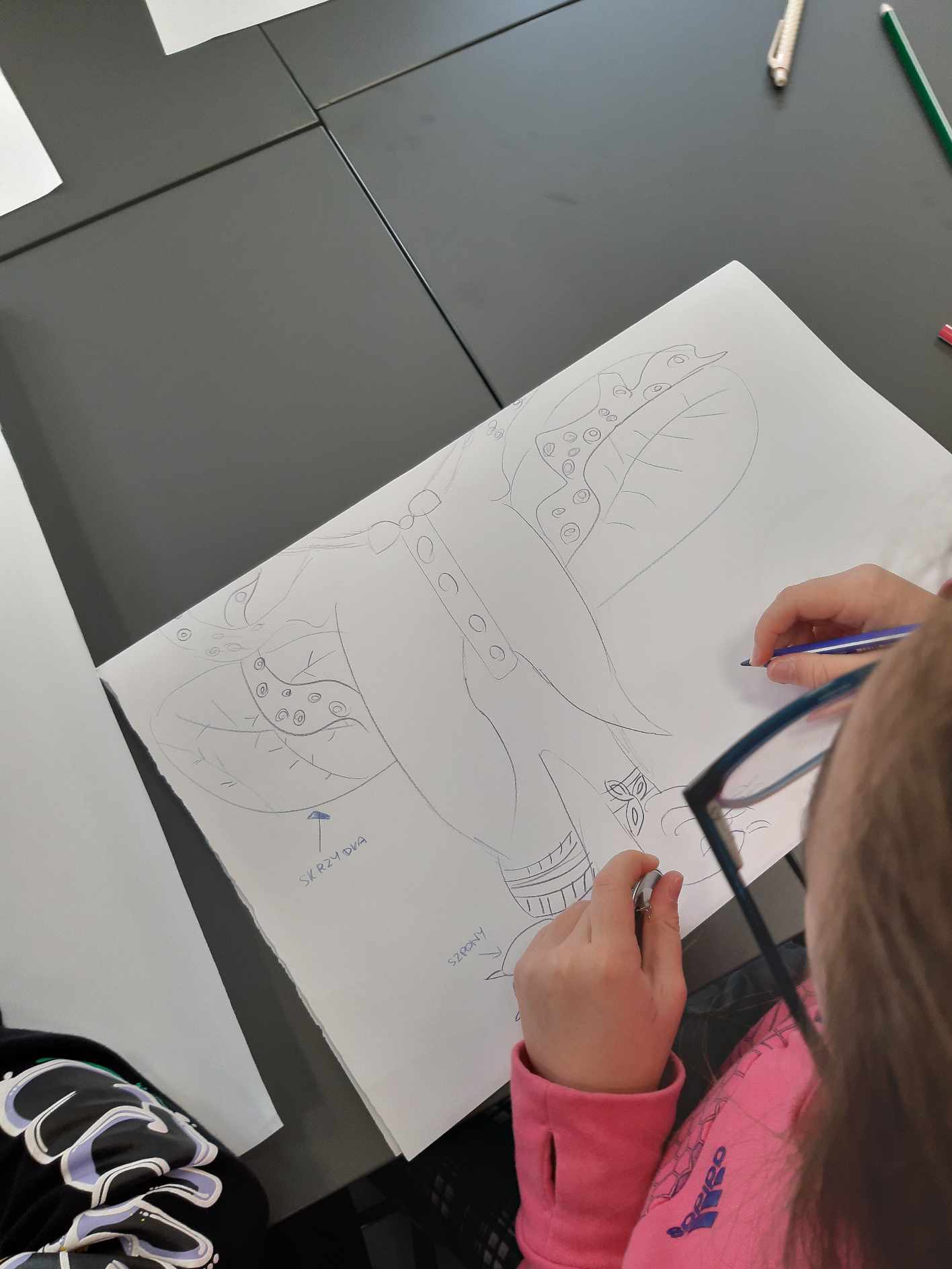 Klasa 5b na warsztatach storytelling w Miejskiej Bibliotece.