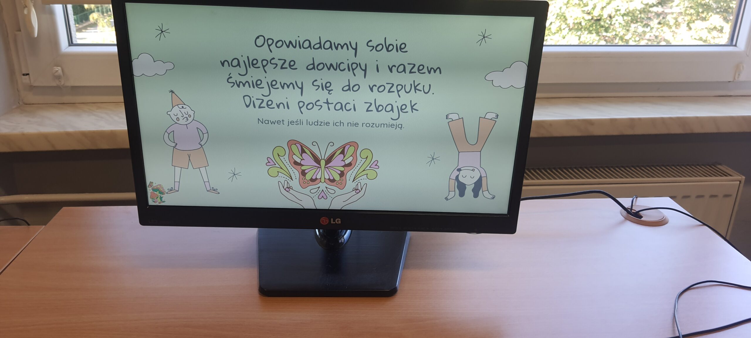 Prace graficzne wykonane przez uczniów klasy 3c w Canvie.