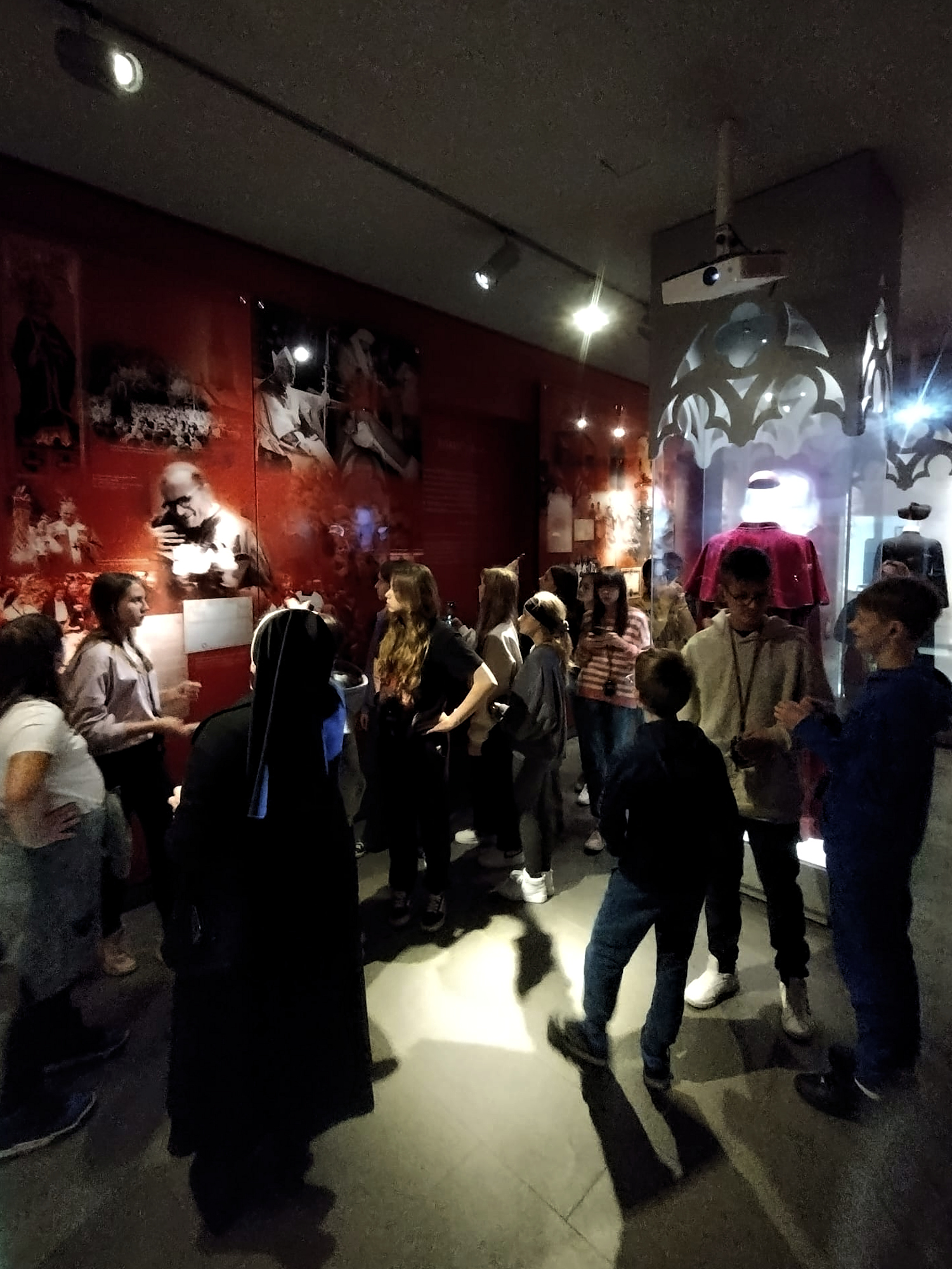 Uczniowie podczas wycieczki do Wadowic.