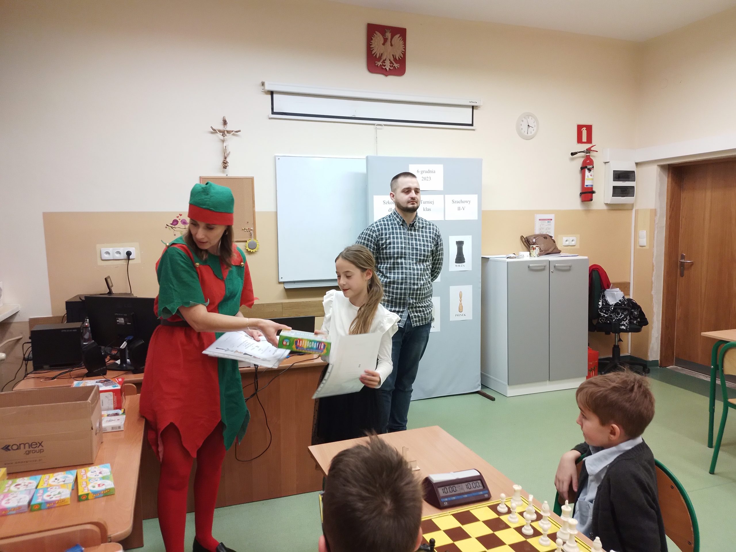 SZKOLNY TURNIEJ SZACHOWY