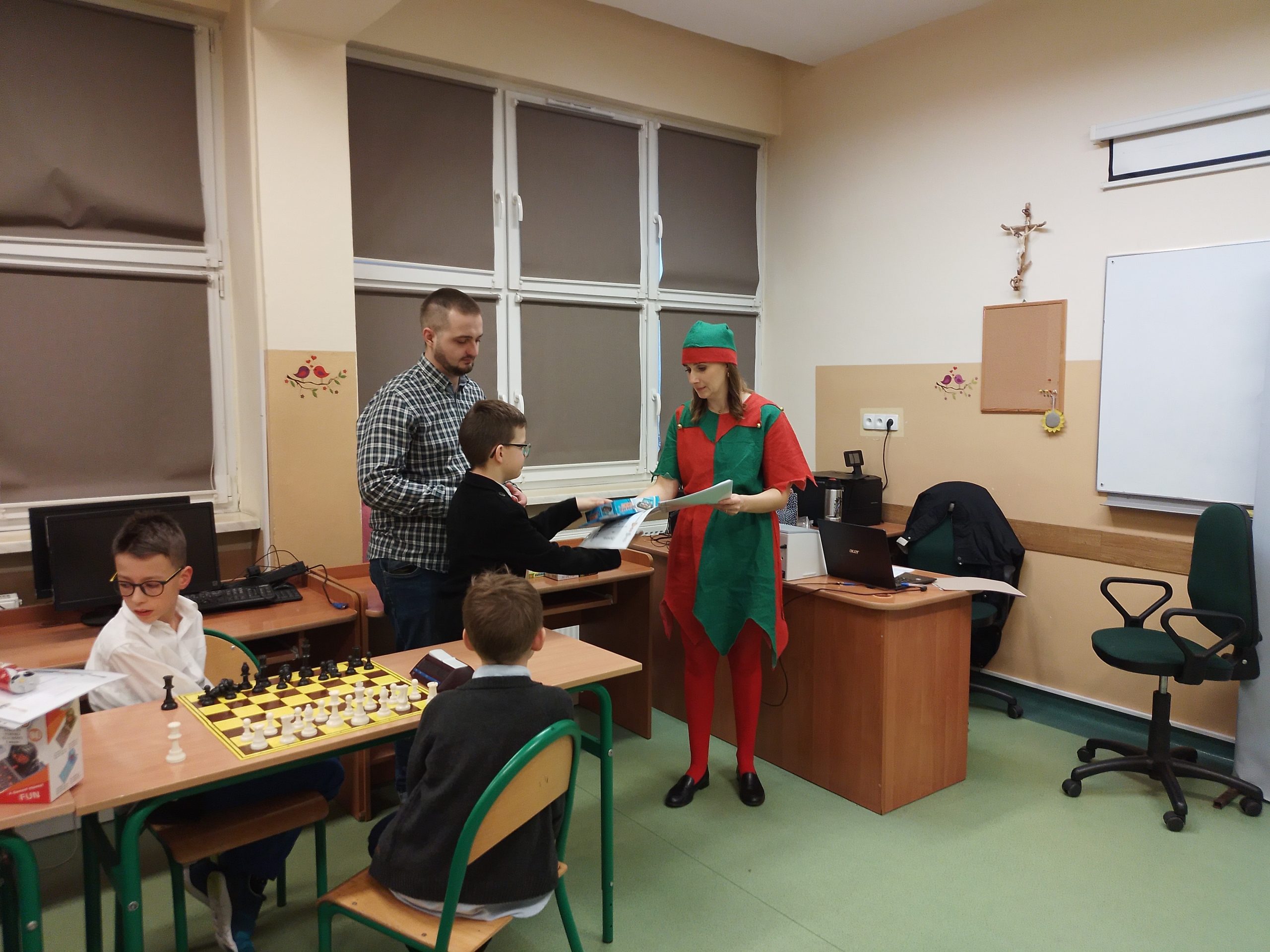 SZKOLNY TURNIEJ SZACHOWY