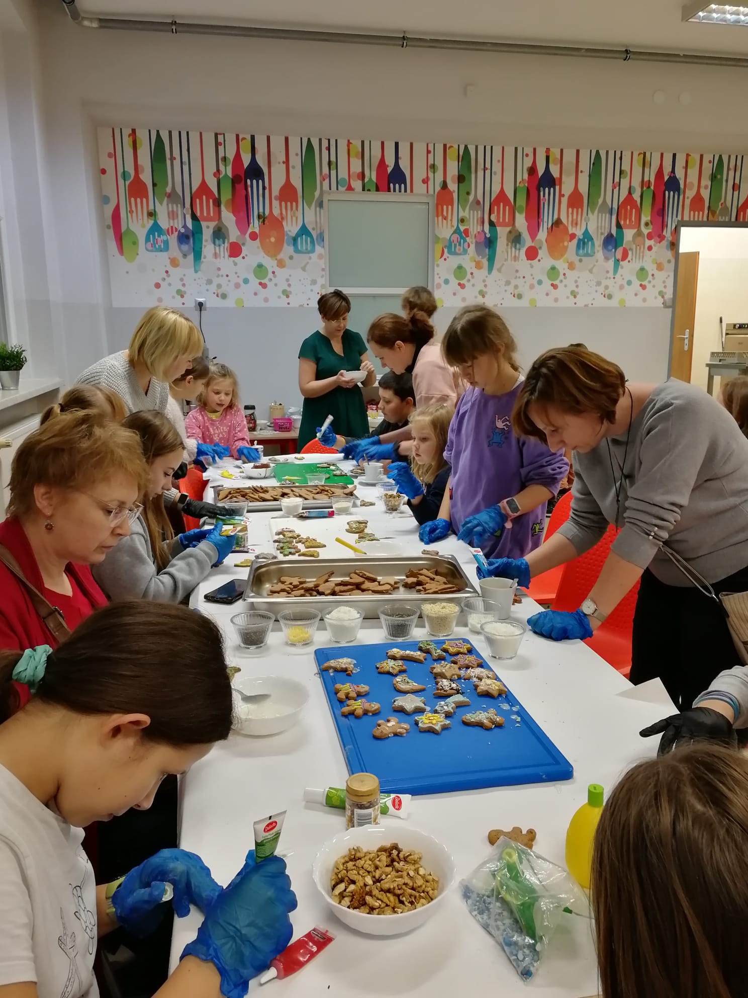 SZKOLNE WARSZTATY BOŻONARODZENIOWE