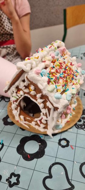 „Piernikowe chatki” – warsztaty cukiernicze z Fabryką Małego Cukiernika