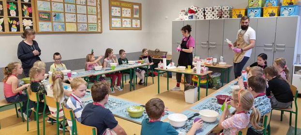 „Piernikowe chatki” – warsztaty cukiernicze z Fabryką Małego Cukiernika