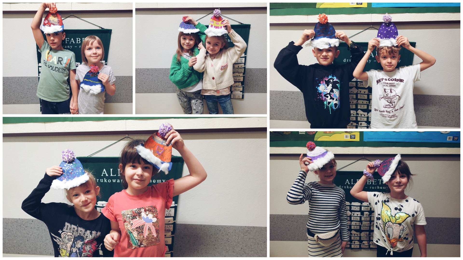 Uczennice i uczniowie prezentują prace plastyczne.