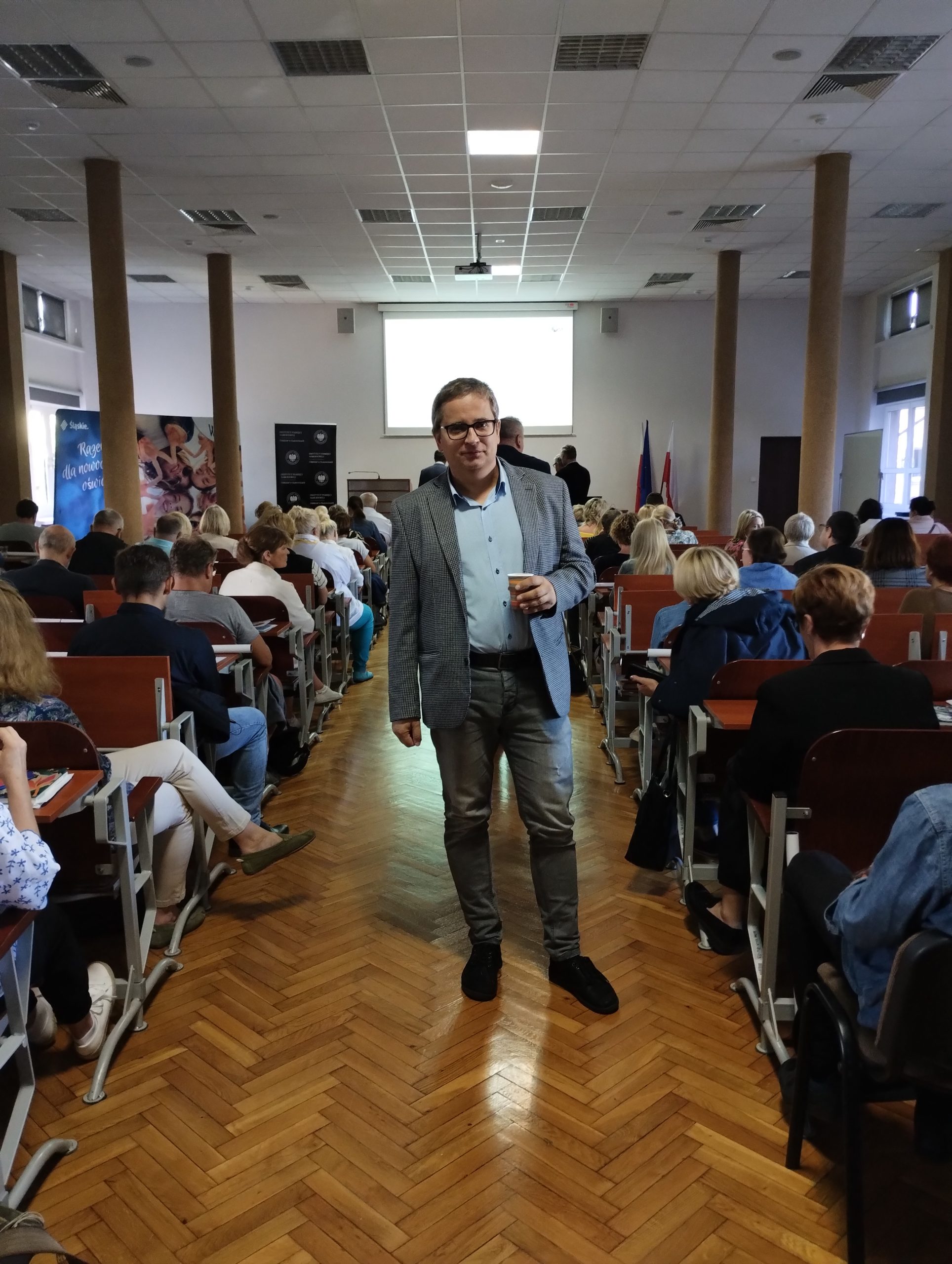 Jarosław Maligłówka, nauczyciel historii podczas konferencji