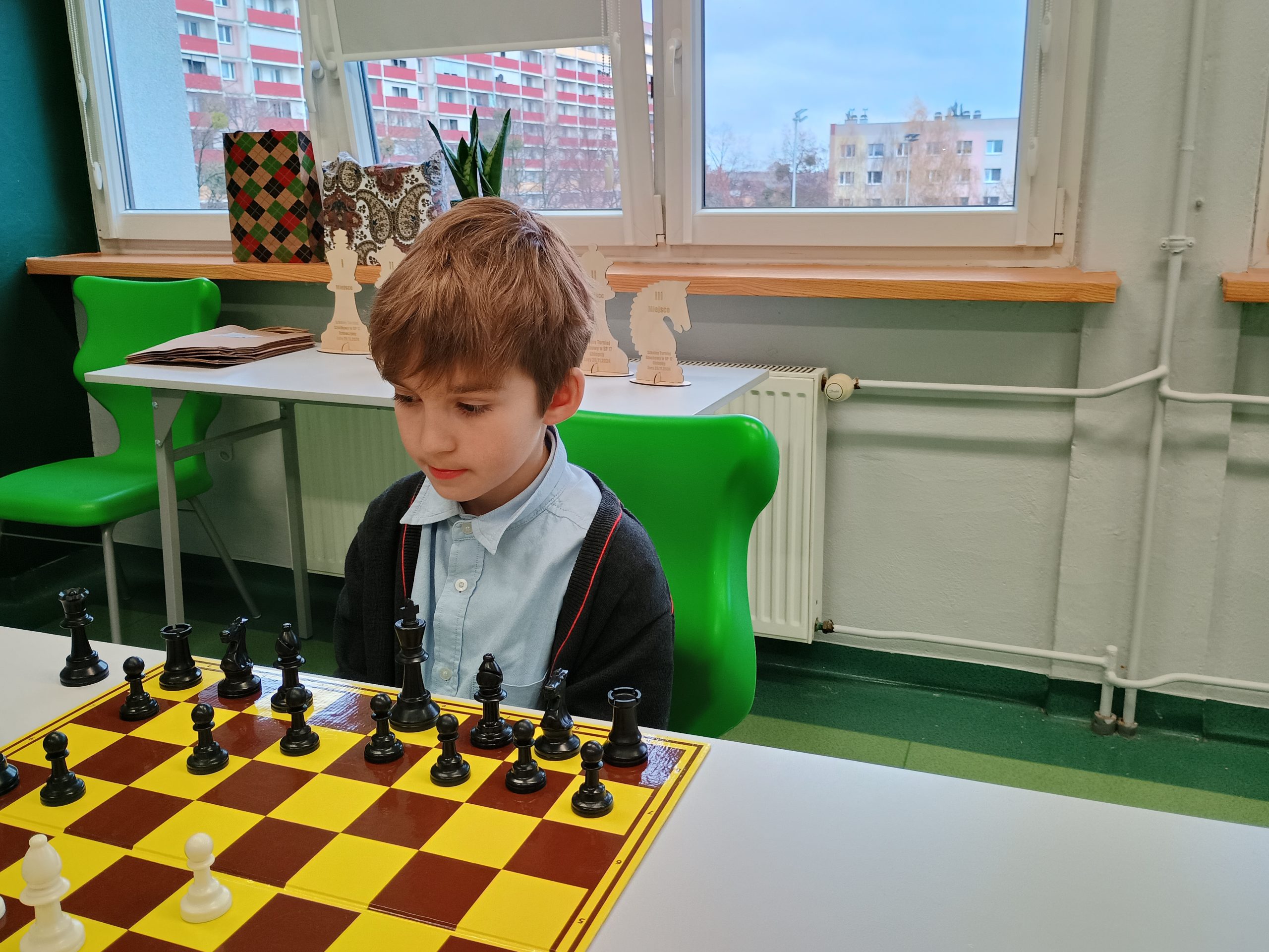 SZKOLNY TURNIEJ SZACHOWY