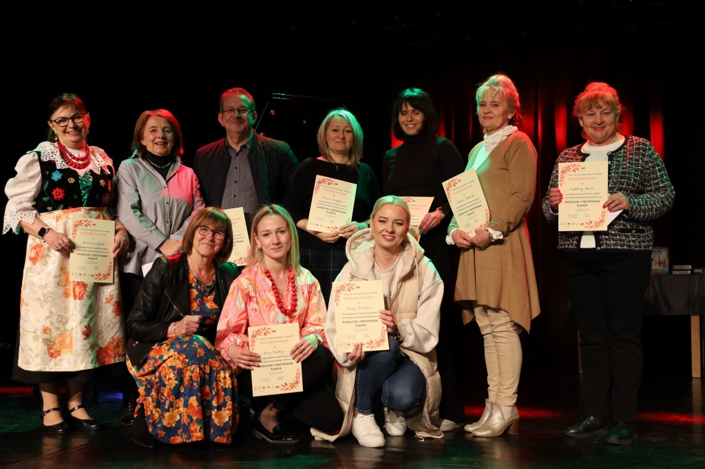 XIV powiatowy konkurs „Pieśniczki i Przyśpiewki Śląskie” i sukces naszej szkoły