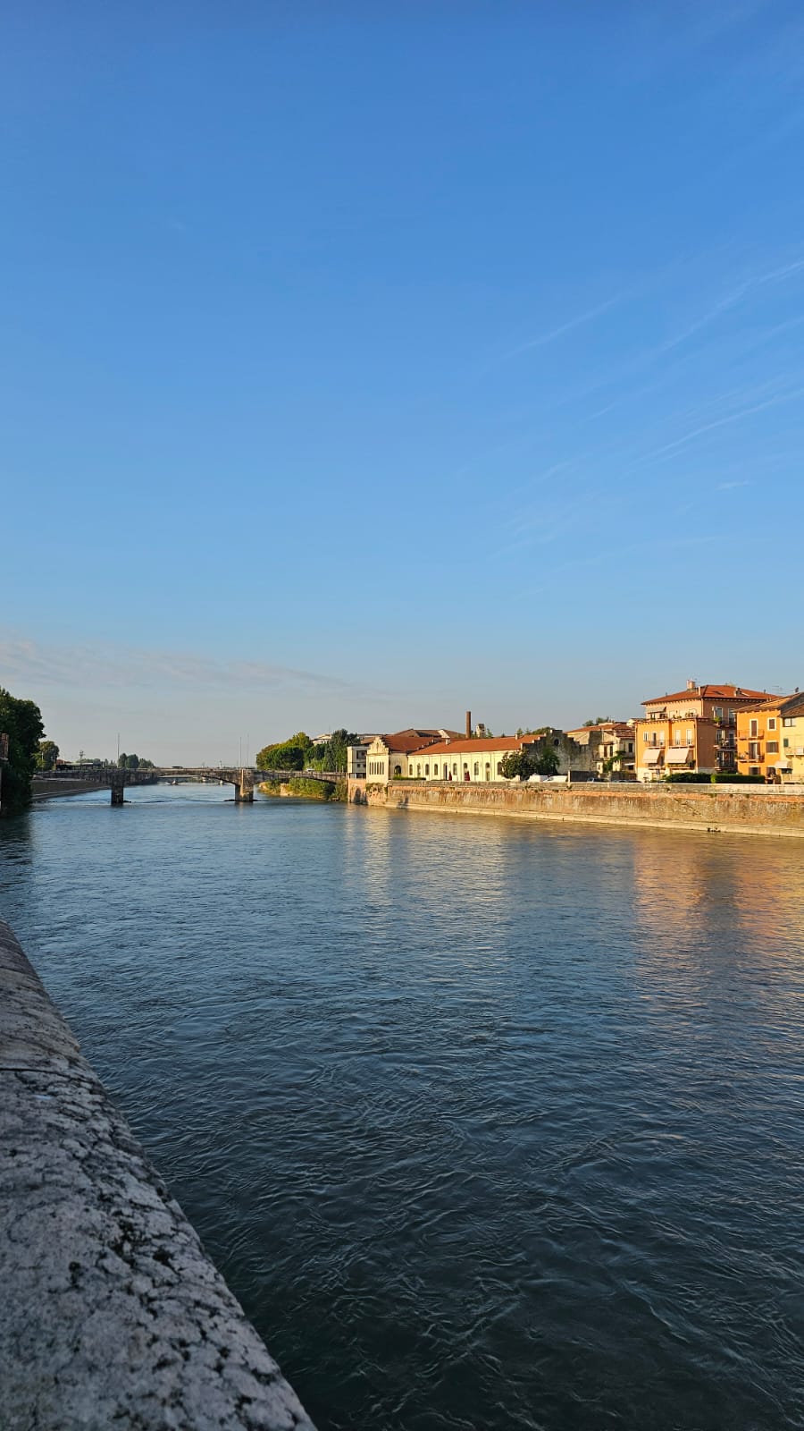 Uczniowie szkoły podczas wycieczki do Włoch.