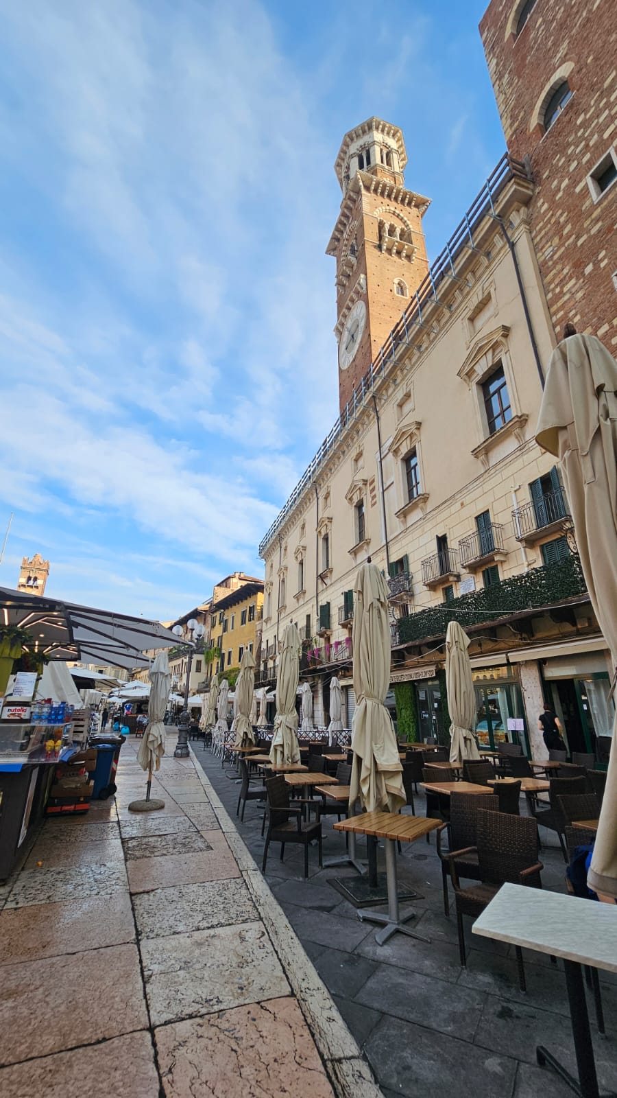Uczniowie szkoły podczas wycieczki do Włoch.