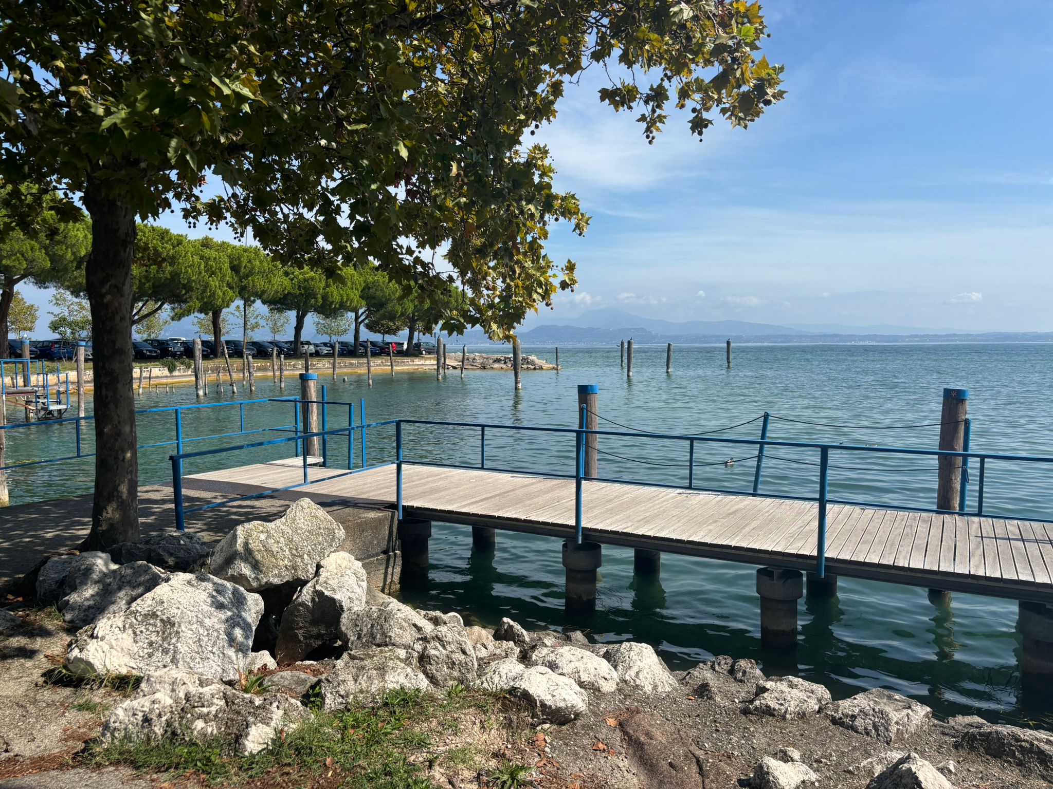 Uczniowie podczas zwiedzania Werony i jeziora Garda