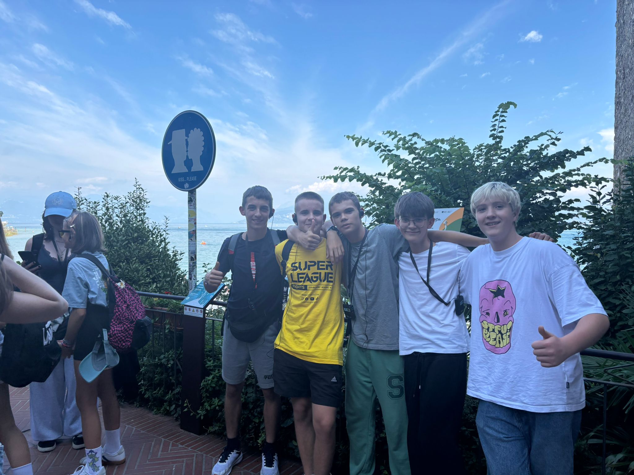 Uczniowie podczas zwiedzania Werony i jeziora Garda