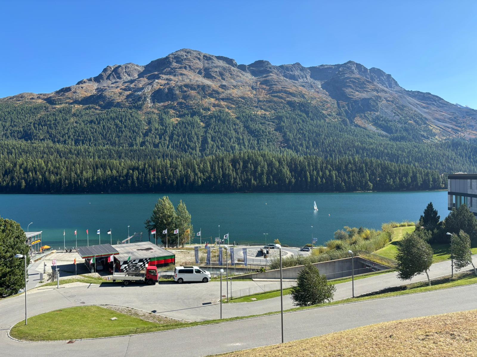 Dzień pełen alpejskich wrażeń – Tirano – St. Moritz – Chur – Austria