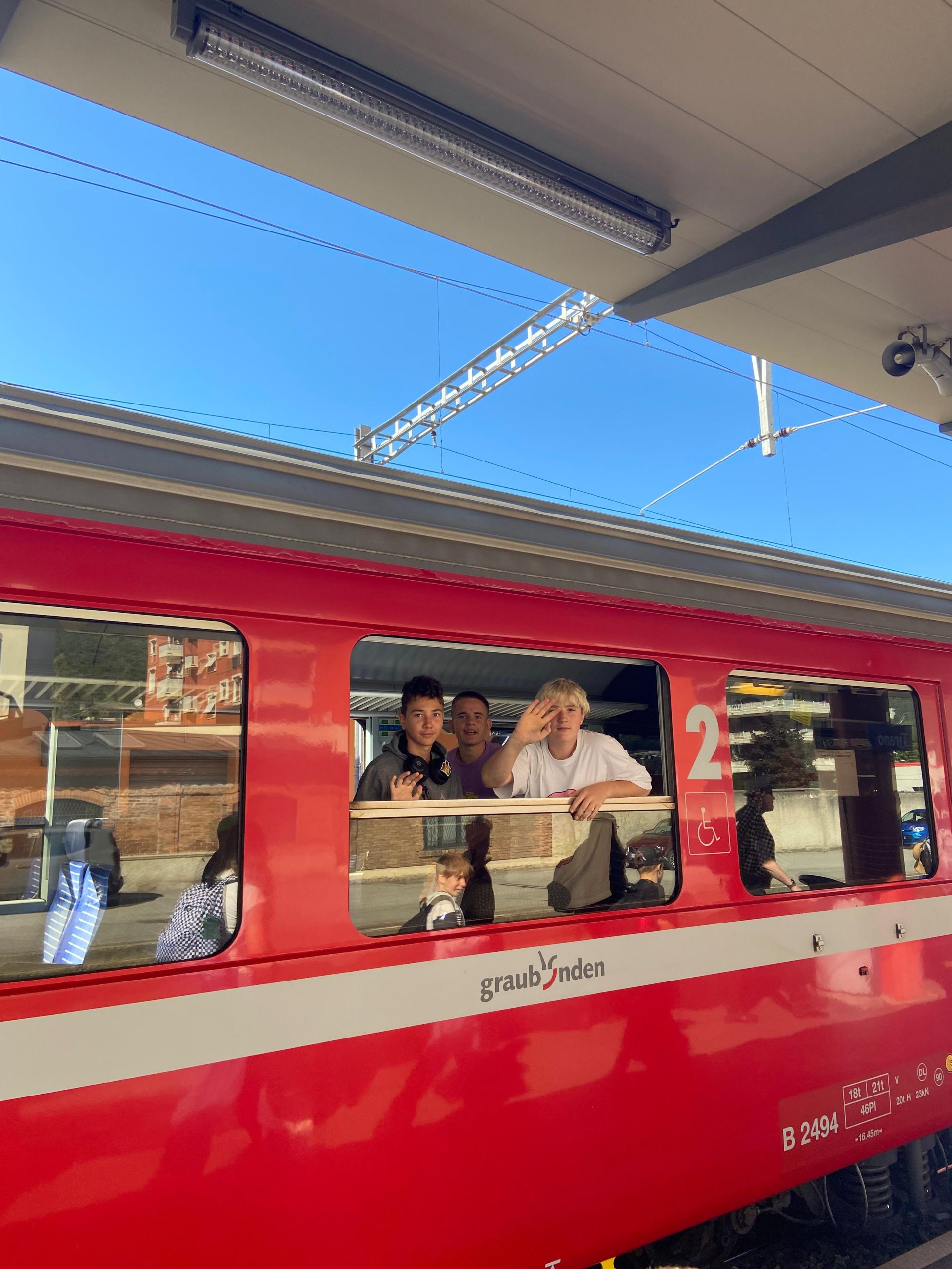 Dzień pełen alpejskich wrażeń – Tirano – St. Moritz – Chur – Austria