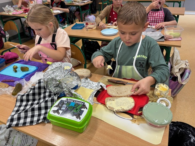 SMACZNIE I ZDROWO W 1B