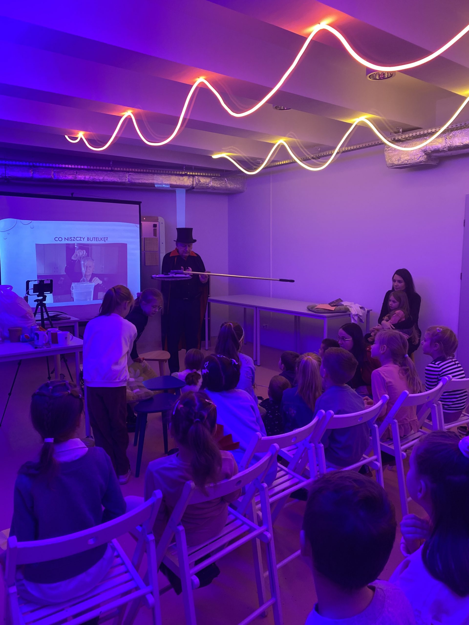 Spotkanie z redaktorem Wiktorem Niedzickim