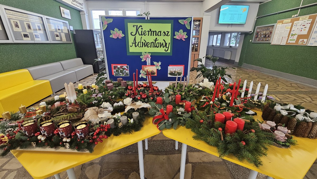 Kiermasz adwentowy na rzecz Hospicjum