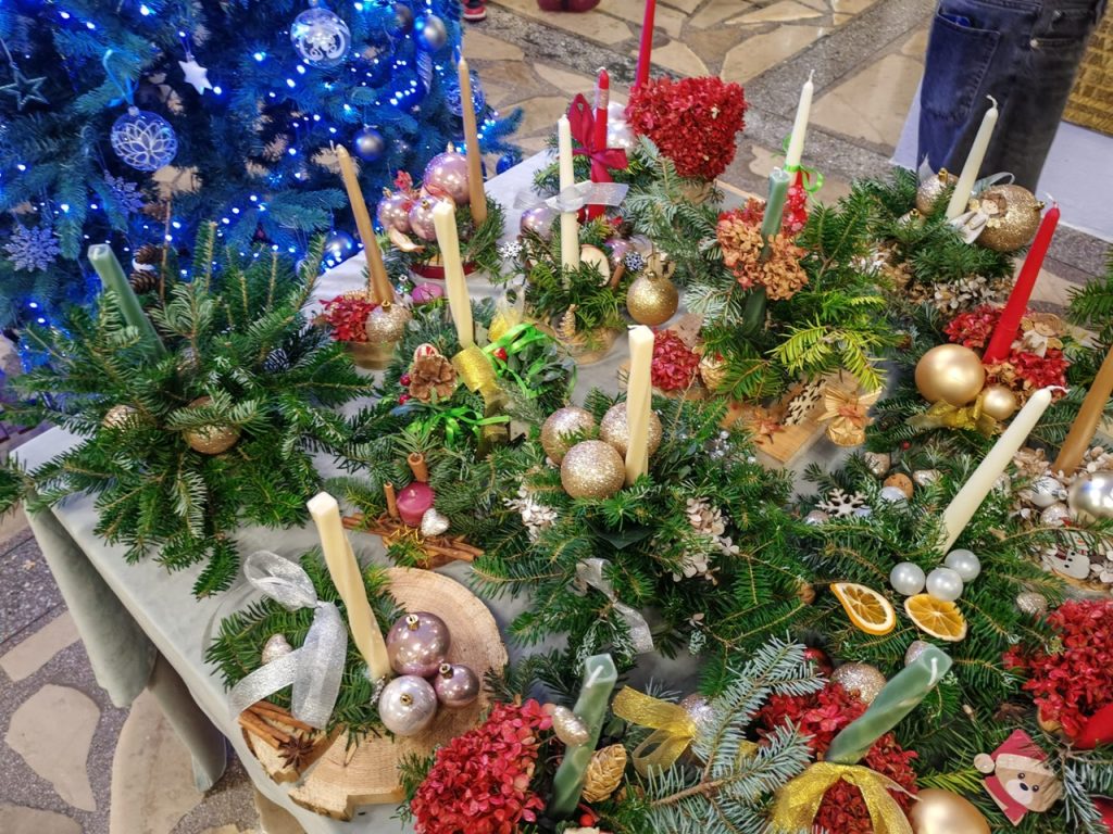 ? Warsztaty świąteczne pełne kreatywności! ✨