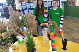 Szkolny Konkurs na Najpiękniejszą Palmę Wielkanocną został rozstrzygnięty.